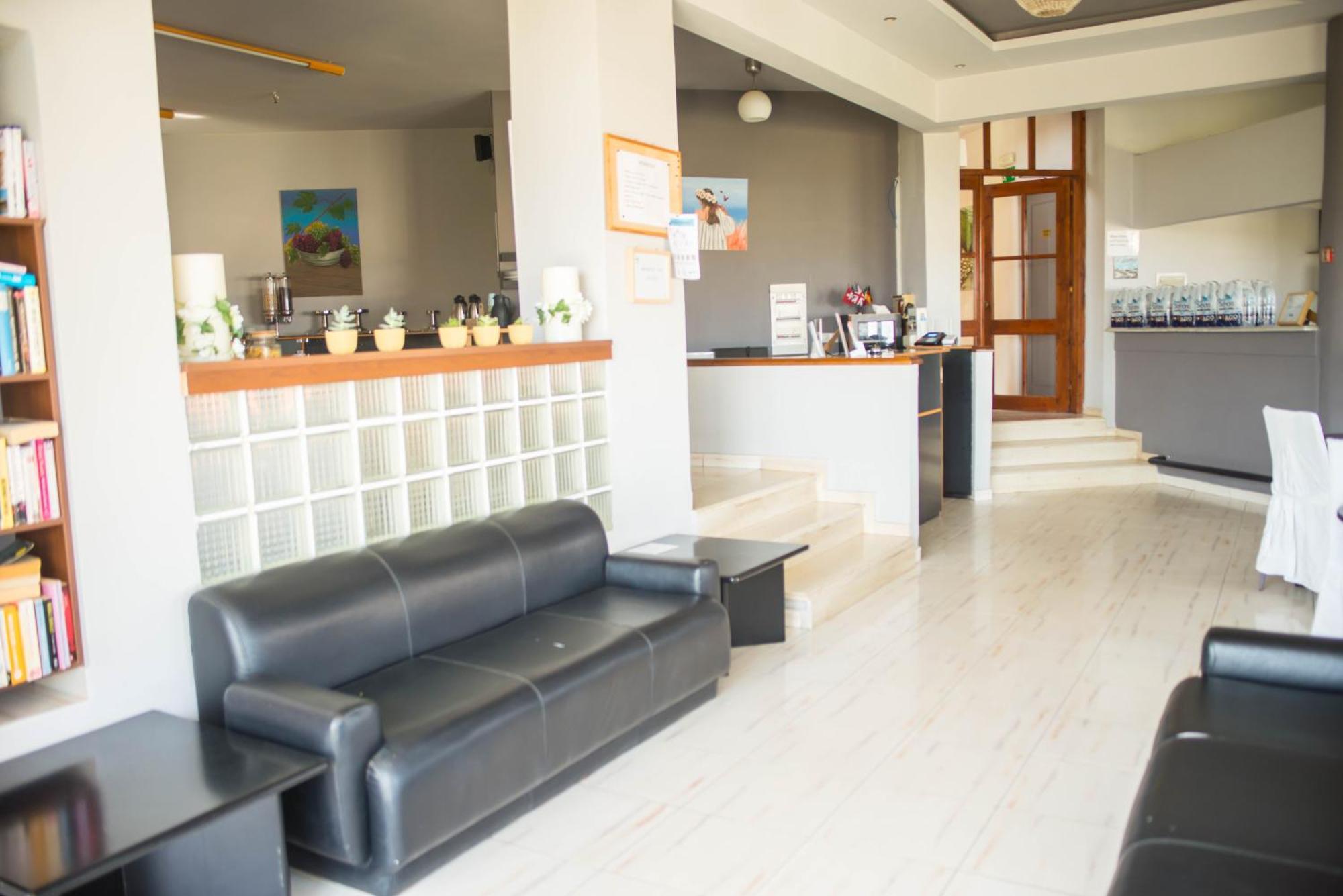 Nereides Hotel كوليمفاري المظهر الخارجي الصورة