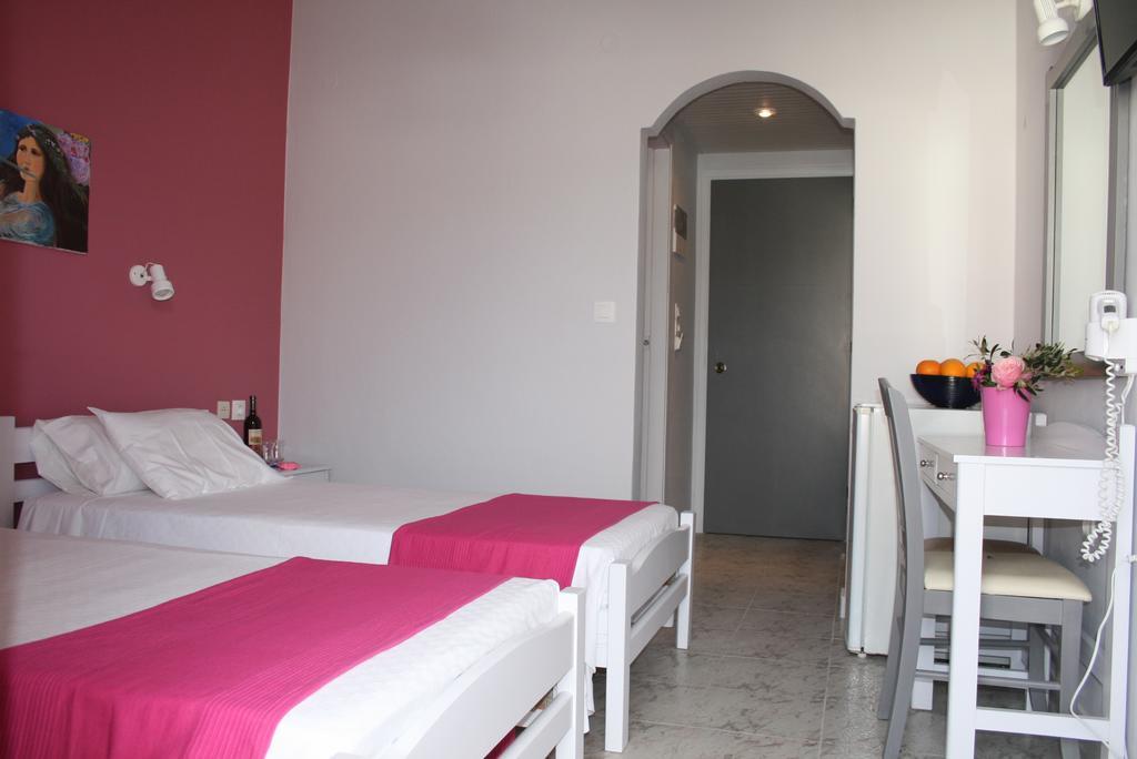 Nereides Hotel كوليمفاري الغرفة الصورة