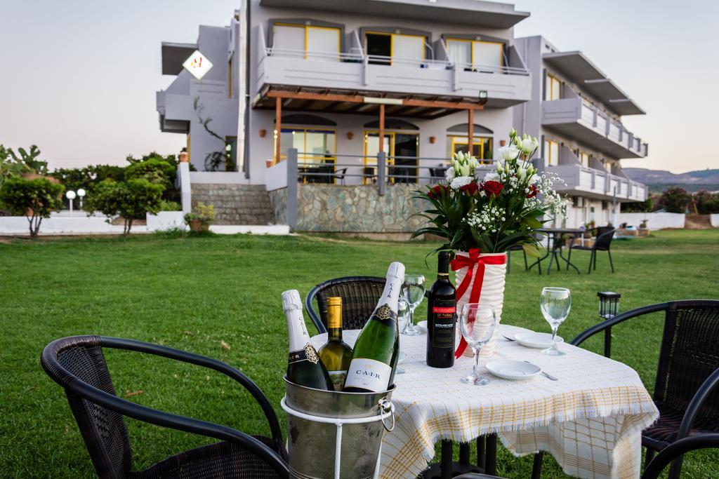 Nereides Hotel كوليمفاري المظهر الخارجي الصورة